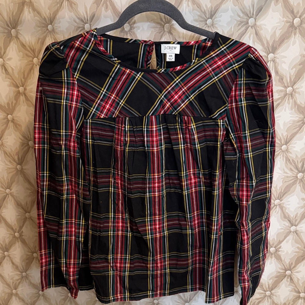 Women’s J.Crew Ruffle-Long Sleeve top in Red Stewart Tartan plaid size XS